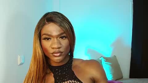 Suanny Klatten  It is my account independent  online show from 6, 3, 2025