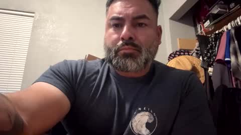 Snapshot of suavecito67 chatting on 23, 12, 2025 suavecito67 online show from 23, 12, 2025