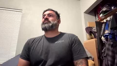 Snapshot of suavecito67 chatting on 18, 3, 2026 suavecito67 online show from 18, 3, 2026