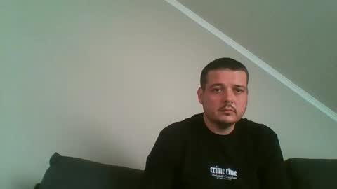 Snapshot of sub3100 chatting on 24, 10, 2025 420Fun online show from 24, 10, 2025