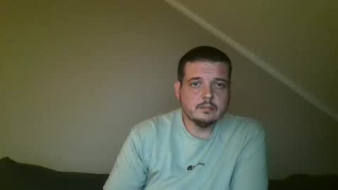 Snapshot of sub3100 chatting on 31, 10, 2025 420Fun online show from 31, 10, 2025