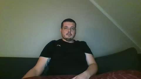 Snapshot of sub3100 chatting on 6, 1, 2026 420Fun online show from 6, 1, 2026