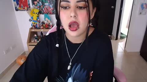 Snapshot of sub_nezuko_69 chatting on 15, 9, 2025 sub_nezuko_69 online show from 15, 9, 2025