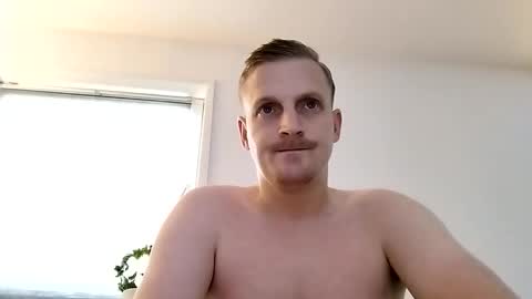 Snapshot of subforserve chatting on 10, 11, 2025 subforserve online show from 10, 11, 2025