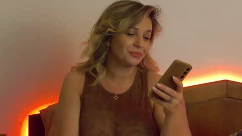 Snapshot of sublimecarla chatting on 6, 3, 2026 Carla online show from 6, 3, 2026