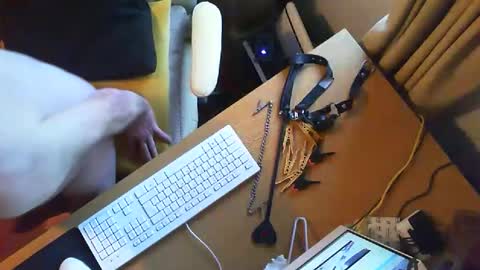Snapshot of submissive1234567 chatting on 29, 11, 2025 submissive1234567 online show from 29, 11, 2025