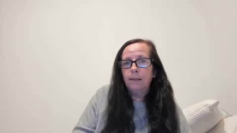Submissie Peach Goddess online show from 19, 4, 2026