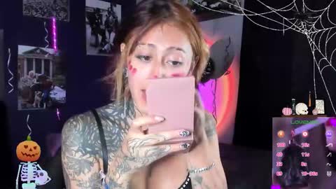 Snapshot of succubus_girl_ chatting on 16, 10, 2025 Alexy online show from 16, 10, 2025