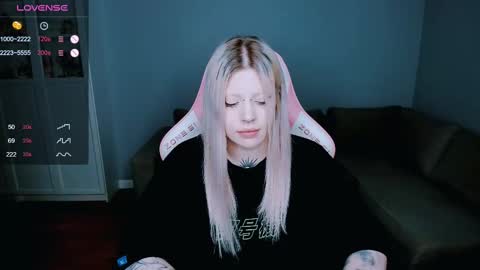 succubus_leslie online show from 14, 2, 2025