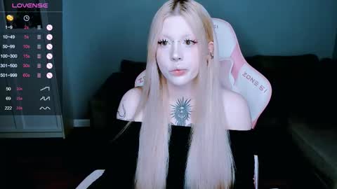 succubus_leslie online show from 28, 9, 2025