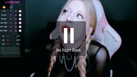 succubus_leslie online show from 19, 11, 2025