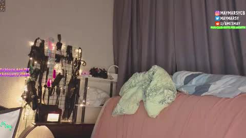 Snapshot of succubus_room chatting on 25, 3, 2026 May online show from 25, 3, 2026