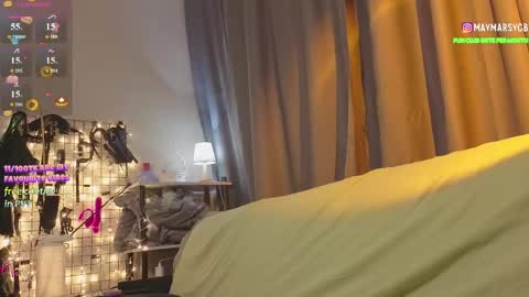 Snapshot of succubus_room chatting on 23, 4, 2026 May online show from 23, 4, 2026