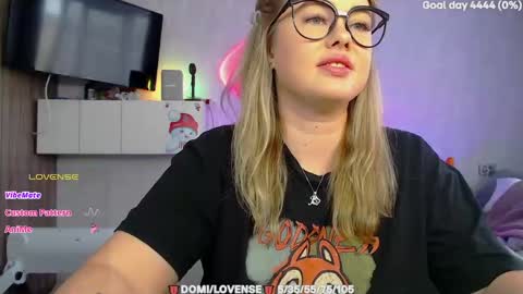 Snapshot of suchcute_ chatting on 7, 2, 2026 suchcute_ online show from 7, 2, 2026