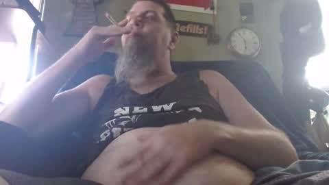 Snapshot of suck_me_good_420 chatting on 18, 11, 2025 I aint your daddy call me Sir if you must call me anything online show from 18, 11, 2025