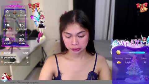 Snapshot of suckablechick chatting on 30, 12, 2024 Marry online show from 30, 12, 2024