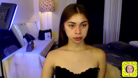 Snapshot of suckablechick chatting on 12, 3, 2025 Marry online show from 12, 3, 2025