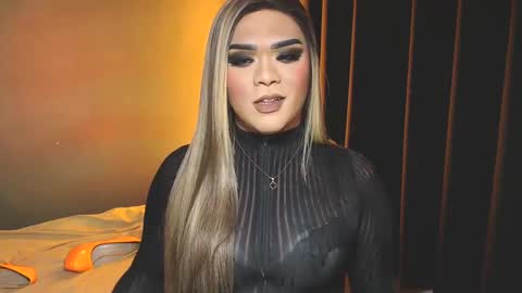 Snapshot of suckablecockoffreya chatting on 8, 12, 2024 JADE ELYSE online show from 8, 12, 2024