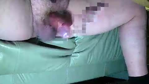 Snapshot of suesser0009 chatting on 2, 2, 2026 Martin sweetboy online show from 2, 2, 2026