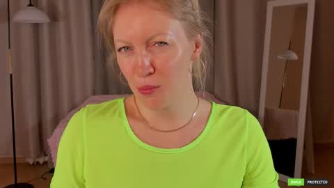 Snapshot of sugamomy chatting on 3, 12, 2025 sugamomy online show from 3, 12, 2025