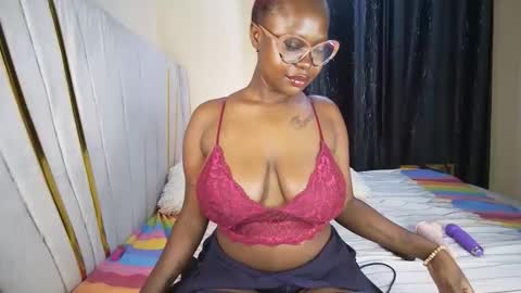 Snapshot of sugara_spicexo chatting on 7, 3, 2026 Ss online show from 7, 3, 2026