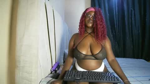 Snapshot of sugara_spicexo chatting on 17, 4, 2026 Ss online show from 17, 4, 2026