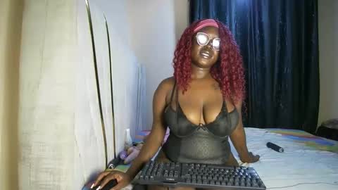 Snapshot of sugara_spicexo chatting on 21, 4, 2026 Ss online show from 21, 4, 2026