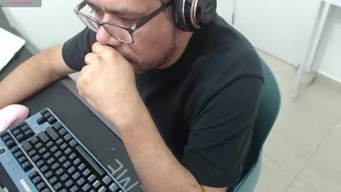Snapshot of sugarhairybear chatting on 16, 7, 2026 Johnny online show from 16, 7, 2026