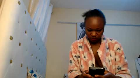 Snapshot of sugarlips_05 chatting on 23, 5, 2026 sugar online show from 23, 5, 2026