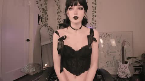 Ella online show from 18, 4, 2026