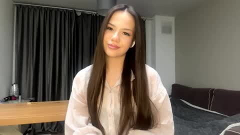 Snapshot of sugarsigh chatting on 22, 4, 2026 Alise online show from 22, 4, 2026