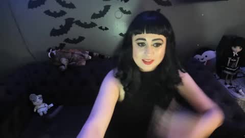 Sugary online show from 6, 2, 2025