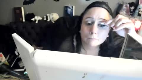 Sugary online show from 4, 4, 2026