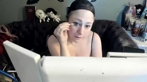 Sugary online show from 13, 4, 2026