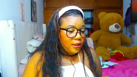 Cami   Back in 2 hours online show from 22, 2, 2025