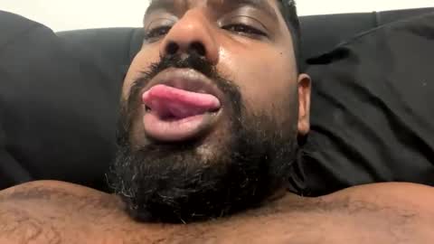 Snapshot of suggnight chatting on 20, 11, 2025 Let me be your knight that saves you online show from 20, 11, 2025