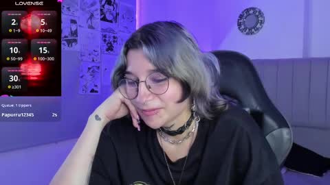 Snapshot of sukifuyu__ chatting on 12, 3, 2025    online show from 12, 3, 2025