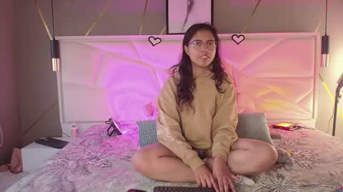 SUKI online show from 12, 11, 2025