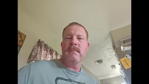 Snapshot of sullijg chatting on 10, 10, 2025 sullijg online show from 10, 10, 2025