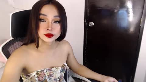 Snapshot of sultry_cyramore chatting on 24, 10, 2025 sultry cyramore online show from 24, 10, 2025