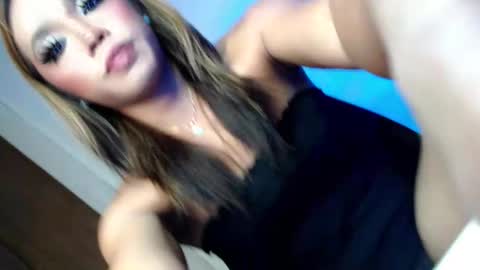 Snapshot of sultry_sirenxx chatting on 31, 5, 2026 sultry_sirenxx online show from 31, 5, 2026