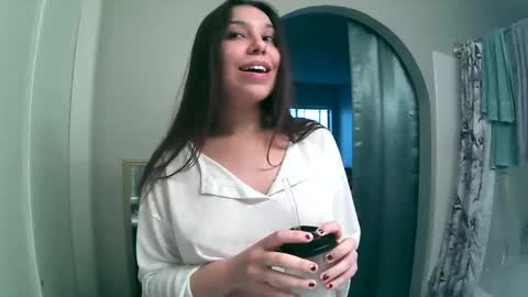 Snapshot of sultrylotus chatting on 5, 11, 2025 sultrylotus online show from 5, 11, 2025