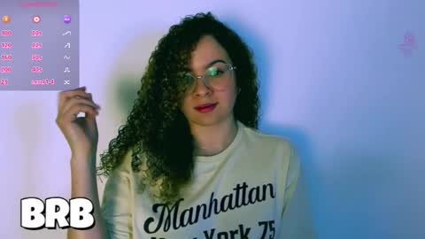 Snapshot of sultrysecrets_ chatting on 16, 9, 2025 Ann online show from 16, 9, 2025