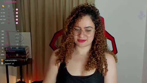 Snapshot of sultrysecrets_ chatting on 27, 10, 2025 Ann online show from 27, 10, 2025