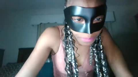Snapshot of sultrysecretz chatting on 1, 5, 2026 sultrysecretz online show from 1, 5, 2026