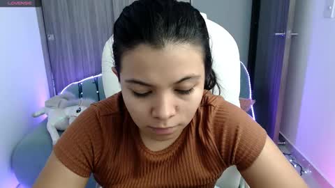 Snapshot of sumermoore chatting on 11, 10, 2025 llll online show from 11, 10, 2025