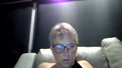 Snapshot of summer8216 chatting on 3, 5, 2026 Wink If You Dare online show from 3, 5, 2026
