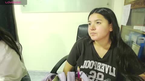 summer_girls01 online show from 14, 2, 2025