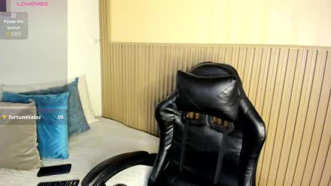 Summer online show from 28, 10, 2025