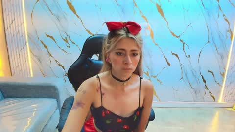 Summer online show from 17, 4, 2026